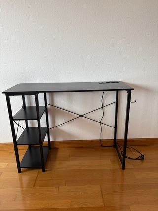 Escritorio de trabajo para cuarto de estudio.