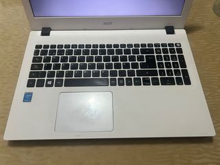 Portatil acer aspire e5.573