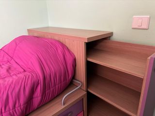 Cama juvenil con zapatero