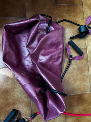 Elastici e pallone per sport corpo libero e ginnastica dolce