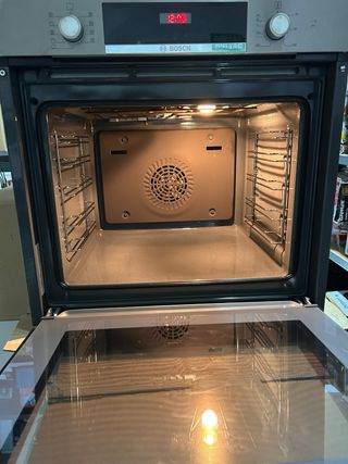 Horno eléctrico empotrable Bosch 71l 3400w