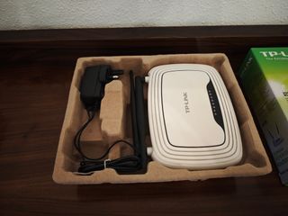 Router Wireless TP-LINK TL-WR841N