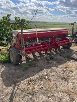 Sembradora Sola 25 chorros