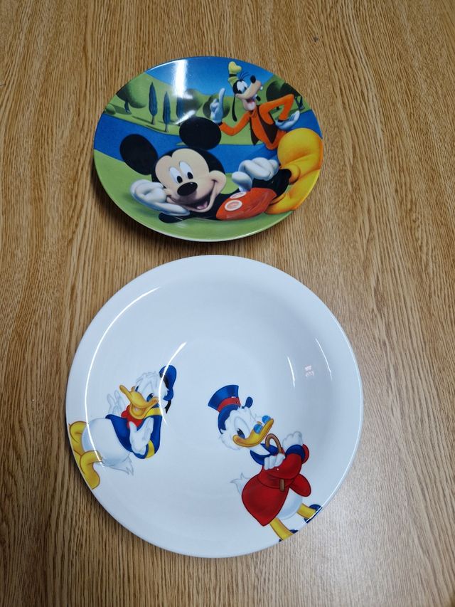 Platos y vasos Disney