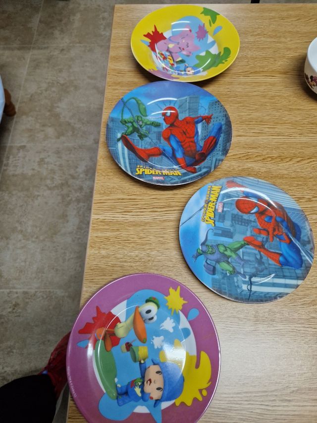 Platos y vasos Disney