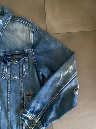 Cazadora Vaquera GUESS Retro Corte Oversize