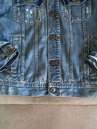 Cazadora Vaquera GUESS Retro Corte Oversize