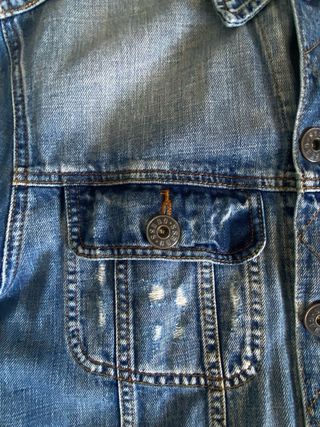 Cazadora Vaquera GUESS Retro Corte Oversize