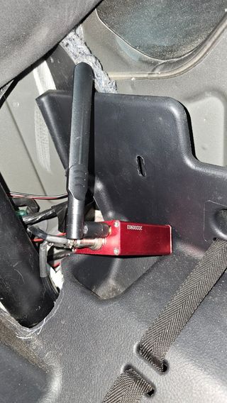 Escape Toyota MR2 1ZZ con válvula