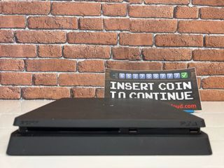 GAMi.251001: PS4 Slim 500Gb NEGRA