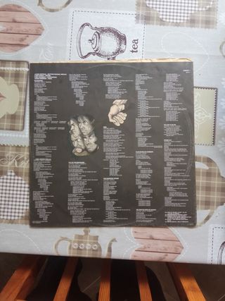 Doble vinilo recopilatorio de rock vasco