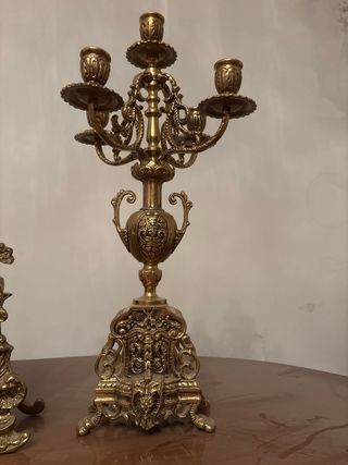 Reloj estilo frances con candelabros