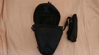 Funda cámara de fotos Mantona