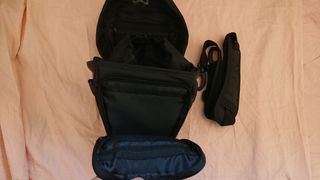 Funda cámara de fotos Mantona