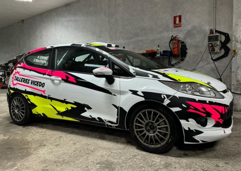 Ford Fiesta R2 M-sport - foto 1