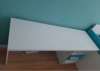 Cama nido, estanteria y escritorio