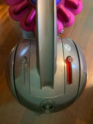 Aspirador Dyson ball DC33 Tangle Free