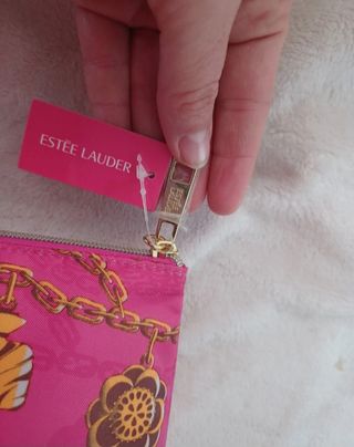 neceser + 3 productos de estée lauder