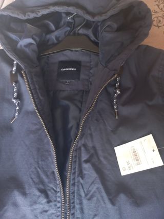 Chaqueta con etiqueta
