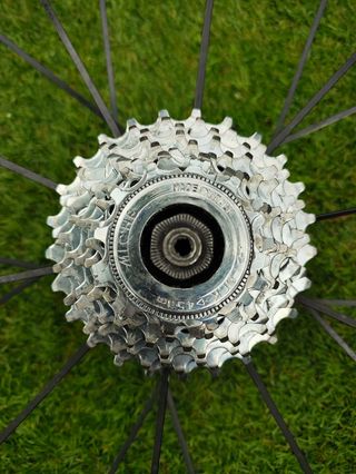 Rueda Mavic Aksyum trasera 