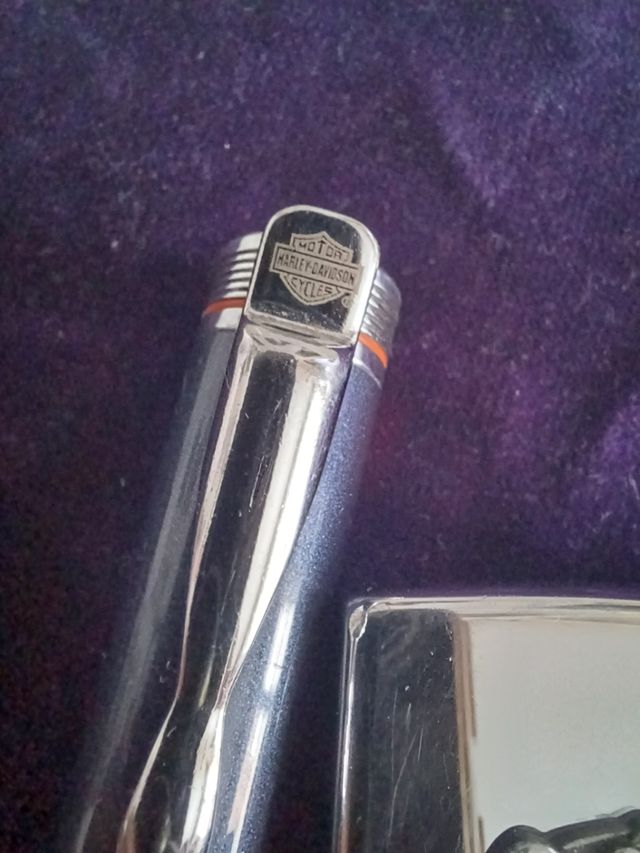 Zippo y bolígrafo Harley-Davidson