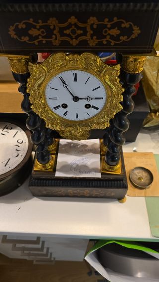 Reparacion R.pared,sobremesa,antesala