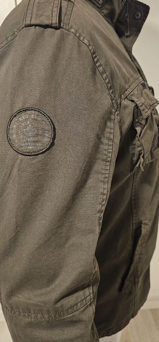 Cazadora entretiempo estilo militar