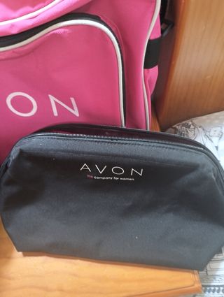 Lote de mochilas y neceseres