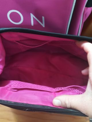 Lote de mochilas y neceseres