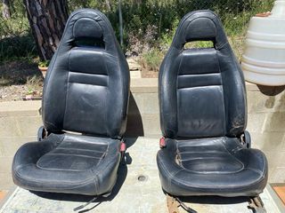 Asientos deportivos coche clasico