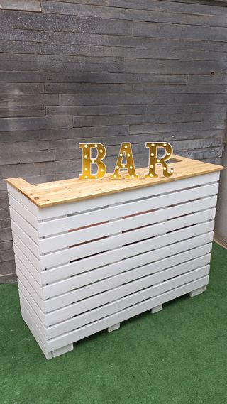 Barra de Bar casa, Barra de Bar exterior