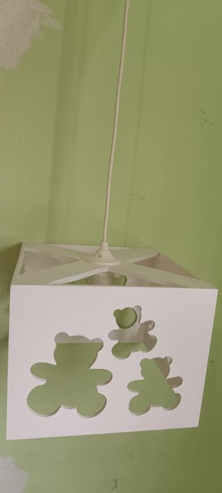 Lampara y barra cortina