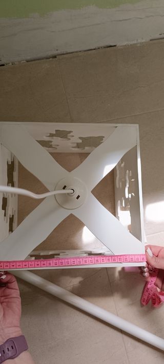 Lampara y barra cortina