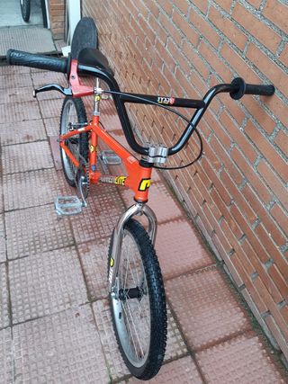 BICICLETA POWERLITE P17 BMX