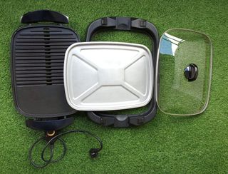 Parrilla eléctrica c/tapa de cristal y termostato