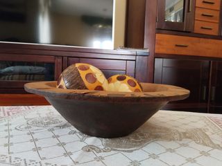 Centro de mesa de bolas y cuenco