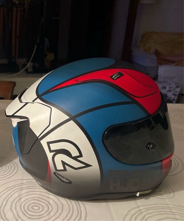Casco hjc rpha 11