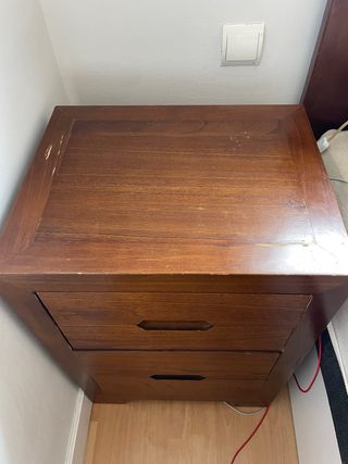 Juego mesillas y Cabecero Banak