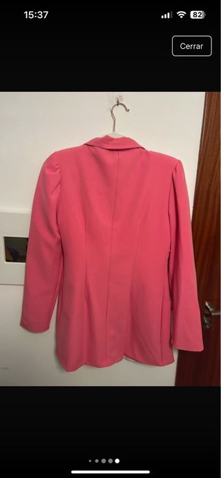 Traje chaqueta y falda