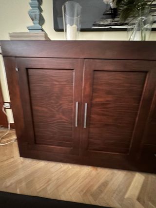 Aparador vitrina estilo colonial