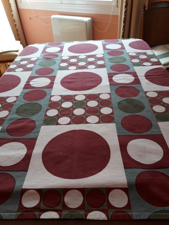 Mantel, El Corte Inglés