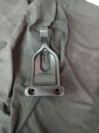 Soporte de faro Harley Vrod