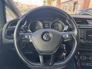 Volkswagen Touran 2016
