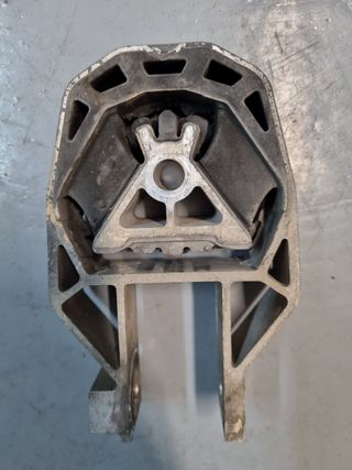 Tacos de motor para ford y volvo