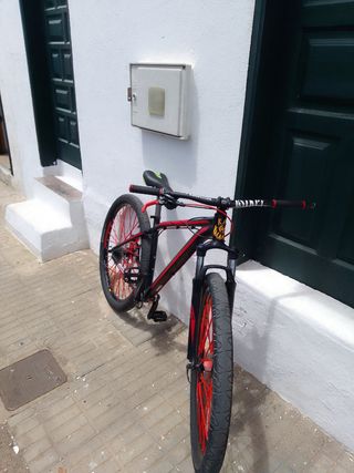 Specialized ROKCNOPPER sport 29