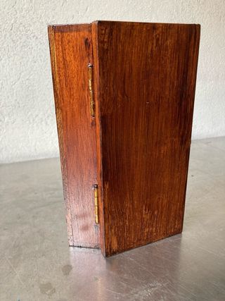 Piccola scatola in legno