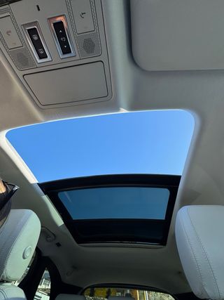 Jaguar F-Pace 2016