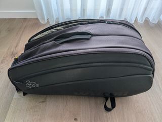 Saco tennis Wilson Federer DNA