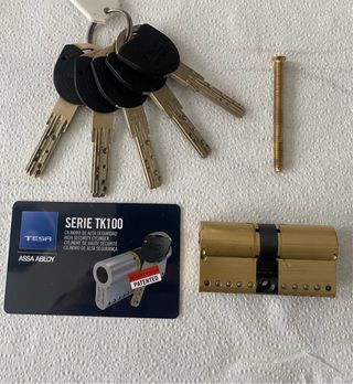 Bombin TESA TK 100 30x30