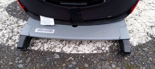 Silla para coche con Isofix marca Chicco.